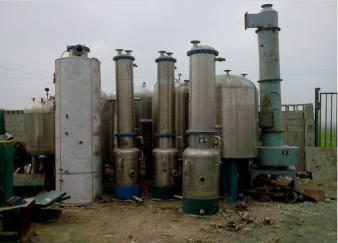 出售二手雙效 三效降膜蒸發(fā)器 發(fā)酵罐等化工設(shè)備